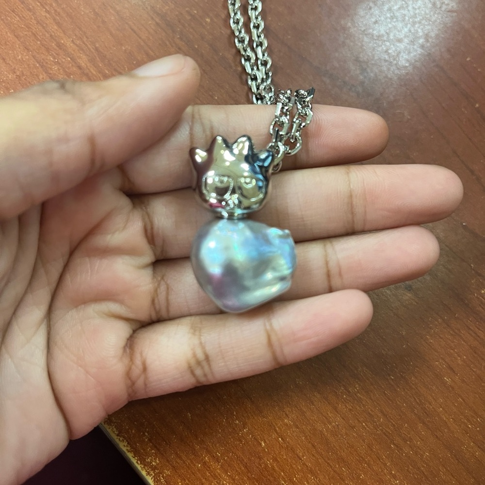 Jiwinaia Hello Kitty & Friends Pearl Necklace